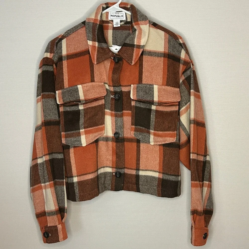 For The Republic Plaid Cropped Flannel Shacket Jacket L NWT Fall Gorpcore Layer